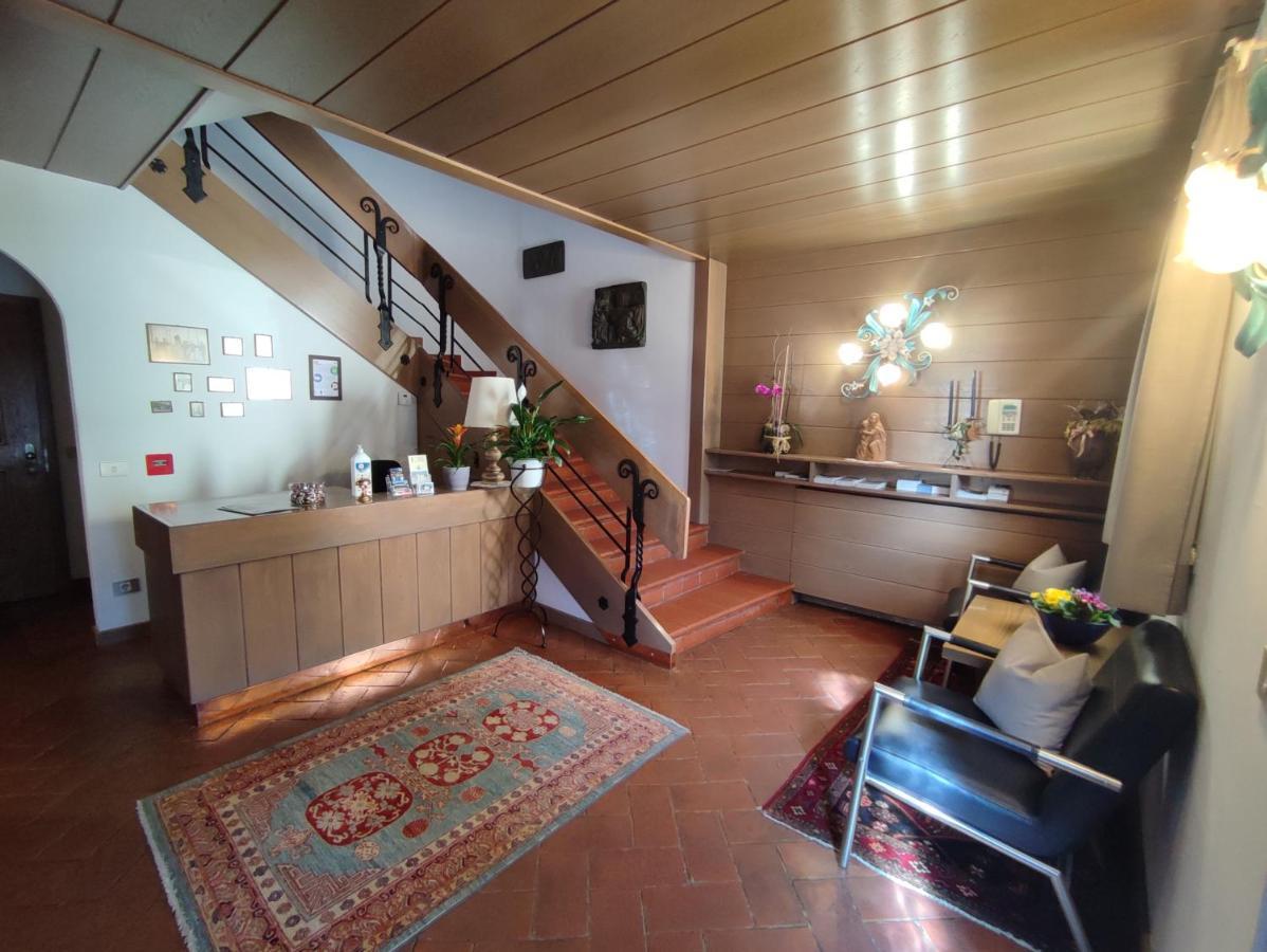 אורטיסיי Villa Luise מראה חיצוני תמונה